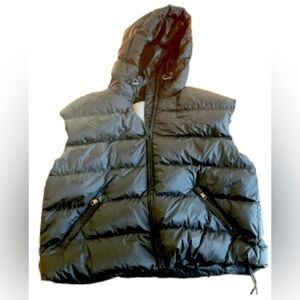 Bonner sleeveless down puffer jacket with hood